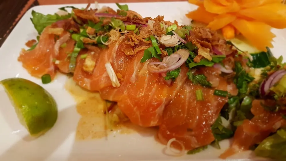 Carpaccio de Saumon Façon Thaï